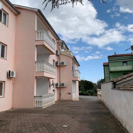 Apartman Dobric Fažana Zewnętrze zdjęcie